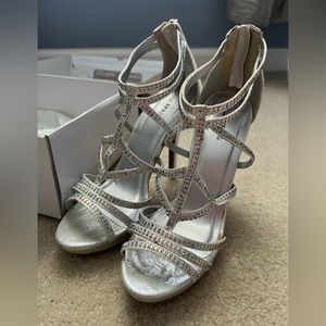 Call It Spring women’s size 7.5 Chloe Heels